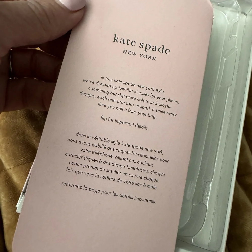 KATE SPADE ♠️ iPhone 14 Plus case in white/clear zebra print! Pretty & Practical